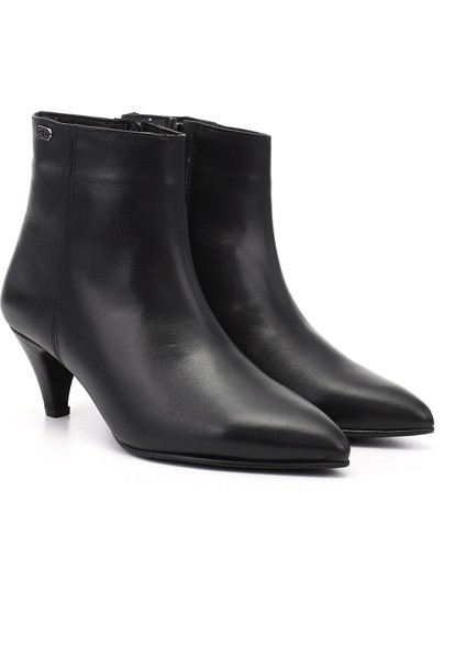 Kadın Siyah Fermuarlı Sivri Burun Hakiki Deri Bot fiyatları