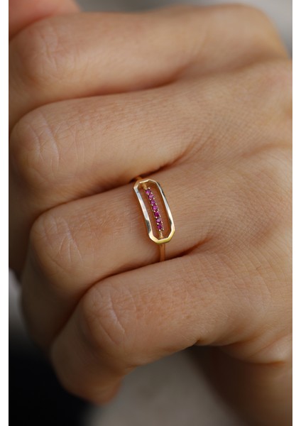 14 Ayar Altın Fuşya Taş Kaplama Detaylı Içi Boş Sekizgen Yüzük fiyatları