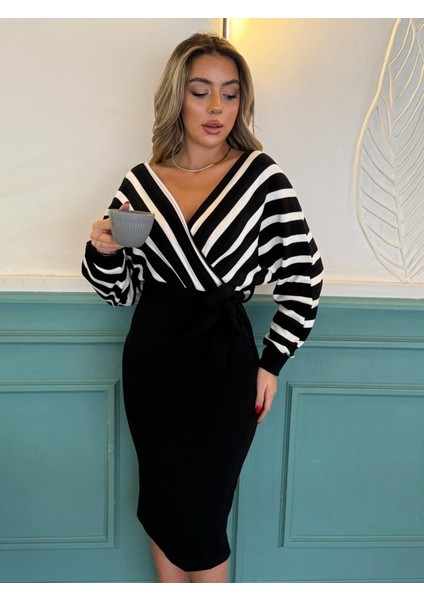 Uzun Kollu Kruvaze Yaka Çizgi Desenli Kısa Triko Elbise modelleri