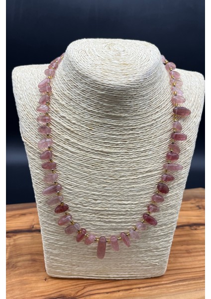 Gül Kuvars Saçaklı Doğal Taş Çelik Kolyе – Aşk ve Şefkatin Taşı indirimleri