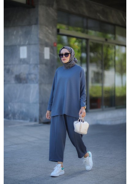 Tesettür Zeyna Kadın Antrasit