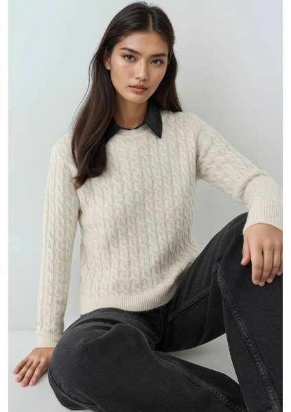 Kadın Yuvarlak Yaka Kalın Saç Örgüsü Kazak Bej Doğal fiyatları