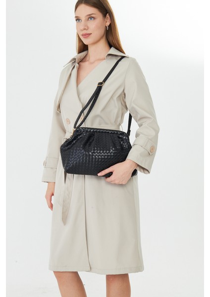 Liora Siyah Örgü Detaylı Portföy Kadın Omuz, Kol ve El Çantası fırsatları