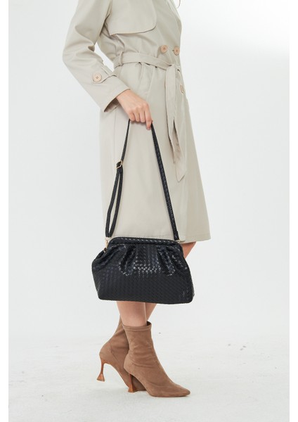 Liora Siyah Örgü Detaylı Portföy Kadın Omuz, Kol ve El Çantası