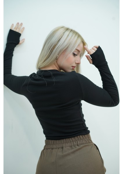 Modal Parmak Geçmeli Badi indirimleri