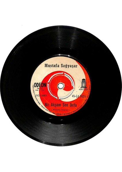 Mustafa Sağyaşar - Kalbimin Kızı Bir Akşam Son Defa (107) PLK11725 fiyatları