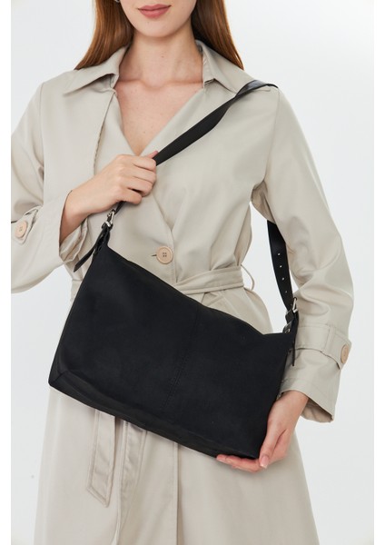 Metro Siyah Süet Kadın Omuz, Kol ve El Çantası indirimleri