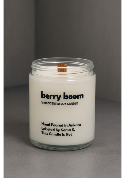 : Berry Boom : Cam Kavanozda Kokulu %100 Soya Mum (Berry, Kiraz, Peyoni Çiçeği, Beyaz Karamel) fiyatları
