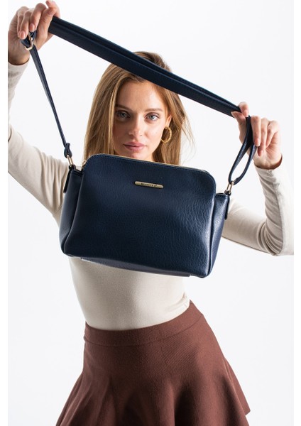 3 Bölmeli Ayarlanabilir Askılı Çapraz Çanta 1437 modelleri