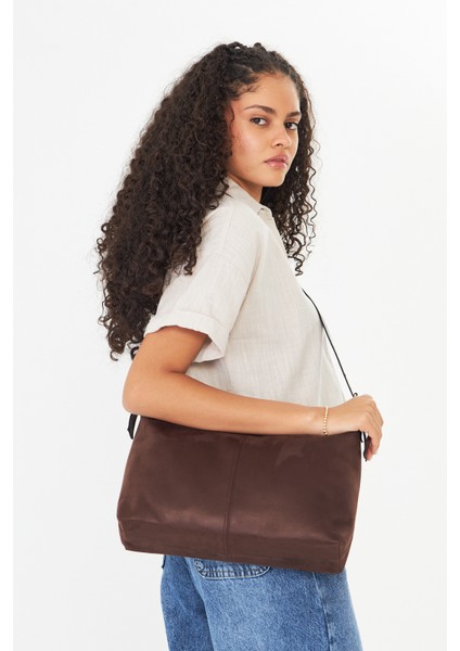 Metro Kahverengi Süet Kadın Omuz, Kol ve El Çantası