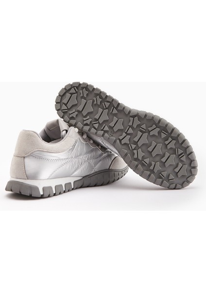 Leen Gri Paraşüt Kumaşlı Kadın Sneakers fırsatları