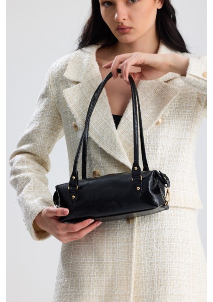 Olivra Siyah Toka Detaylı Mini Kadın Omuz, Kol ve El Çantası fırsatları
