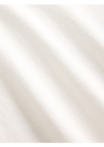 Erkek Çocuk Beyaz Relaxed T-Shirt fiyatları