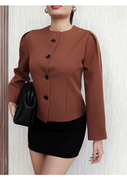 Omuz Pensli Düğmeli Ceket modelleri