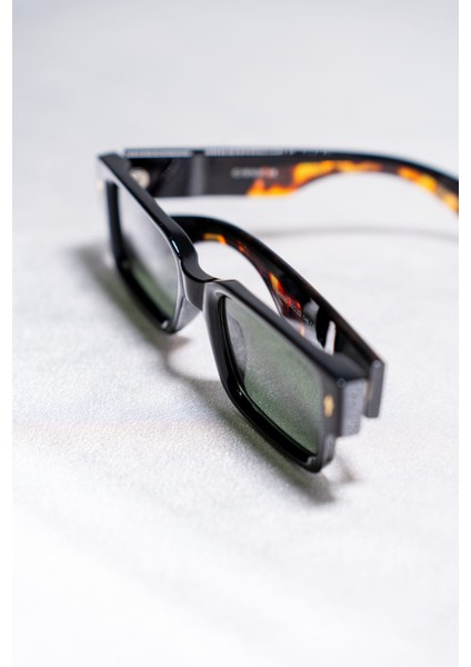 W6035 LEOPAR SAPLI SİYAH GÜNEŞ