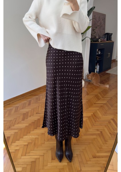 Puantiyeli Saten Premium Etek- Kahverengi