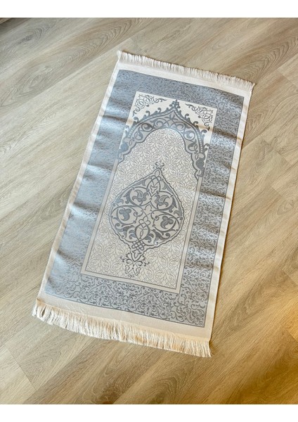 Desenli Saçaklı Hediyelik Bohçalık Tafta Osmanlı Seccade