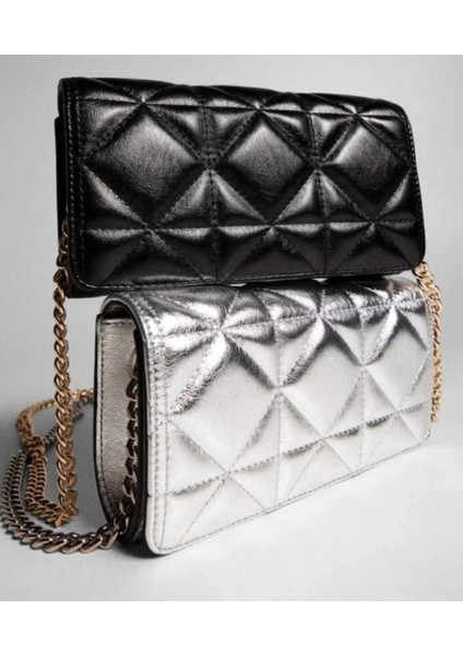 Zincir Askılı Kapitone Çanta