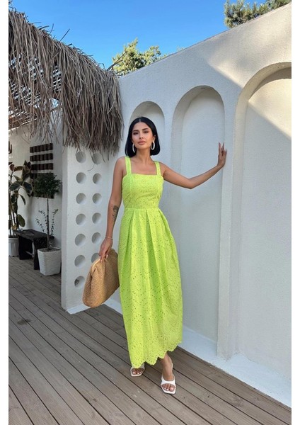 Yağ Yeşili Askılı Aparatlı Brode Elbise