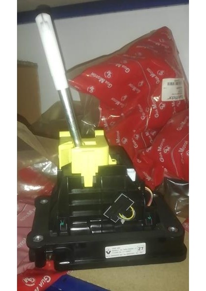 Vites Kumanda Kutusu Kollu Telsiz Renaul Clıo 4-Captur 341080966R 341089694R