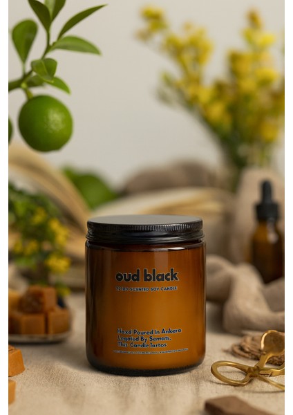 : Oud Black : Amber Cam Kavanozda : Kokulu Soya Mum (Oud, Amber, Bergamot, Karamel)