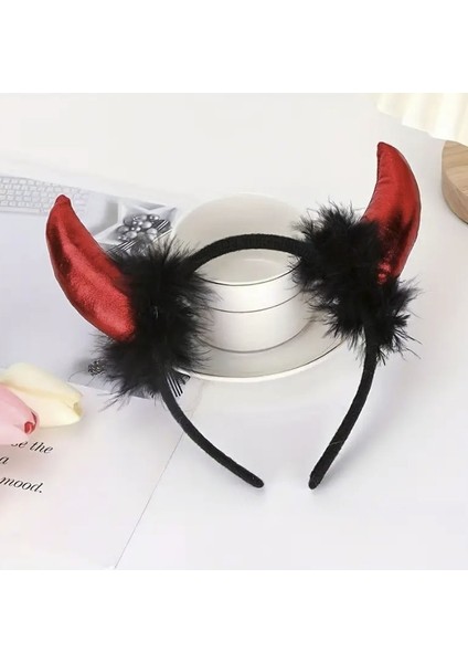 Cadılar Bayramı Kostümü Erkek | Yakalı Kırmızı Şeytan Pelerini + Küçük Boynuzlu Taç | 120 cm fırsatları