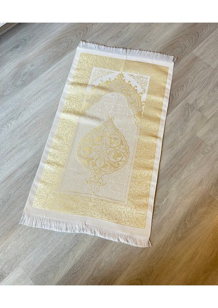 Desenli Saçaklı Hediyelik Bohçalık Tafta Osmanlı Seccade