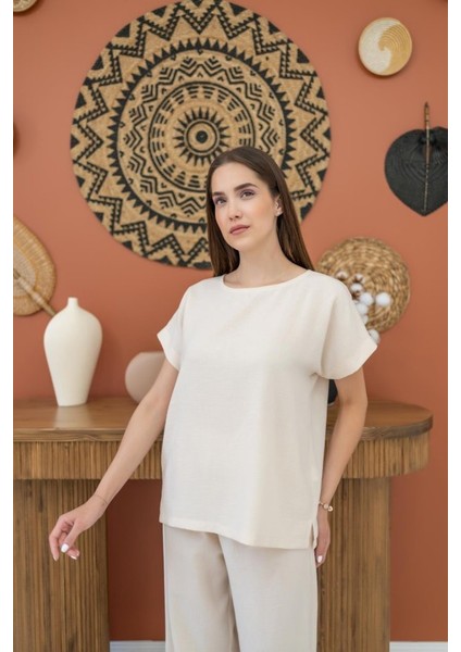 Bej T-Shirt ve Pantolon Takım modelleri