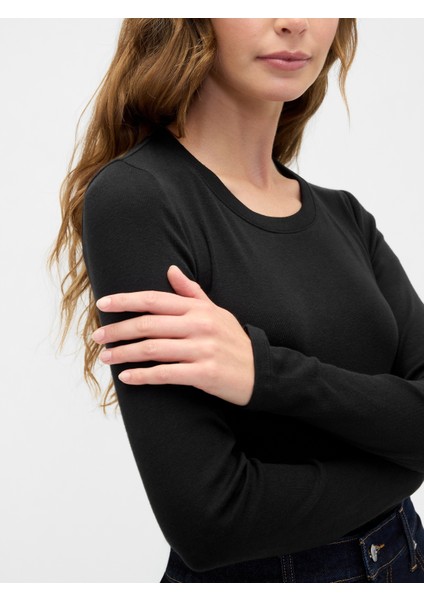 Kadın Siyah Modern Crewneck T-Shirt modelleri