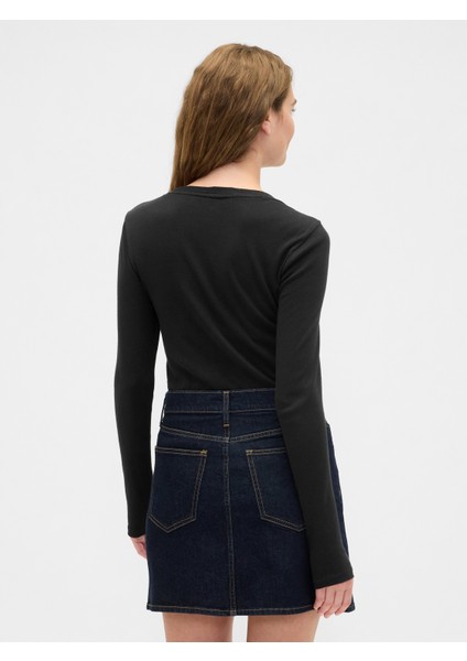 Kadın Siyah Modern Crewneck T-Shirt indirimleri