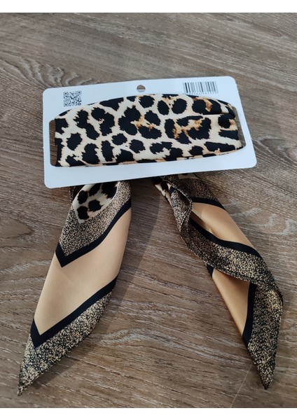 Beray 70*70 cm Desenli Saten Fular Kahve Leopar Desenli modelleri