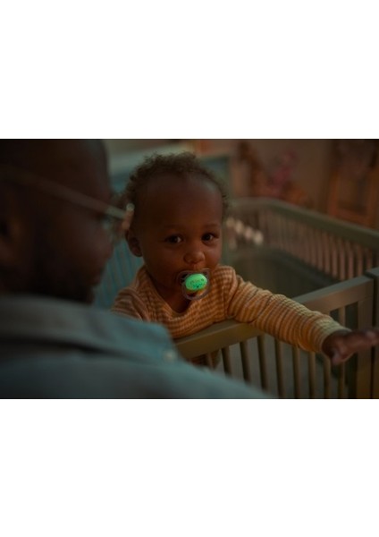 Avent Ultra Air Gece Emziği 18+ Ay fırsatları