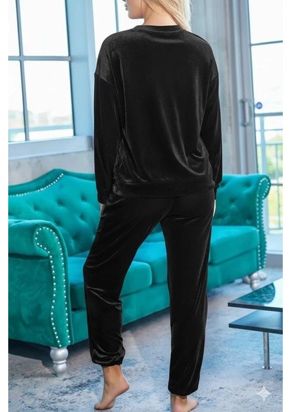 Kadın Uzun Kollu Yuvarlak Yakalı Kadife Bluz ve Pantolon Takım modelleri