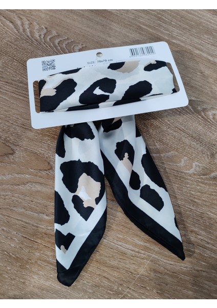 Beray 70*70 cm Desenli Saten Fular Siyah Leopar Desenli modelleri