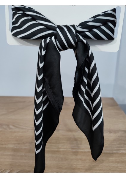 Beray 70*70 cm Desenli Saten Fular Siyah Çizgili modelleri