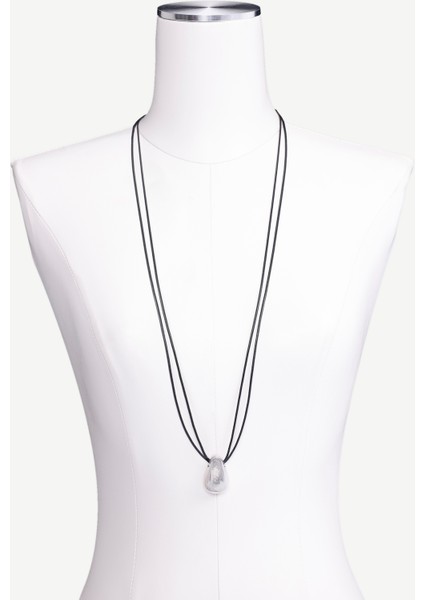 Metal Uç Detaylı Uzun Kolye modelleri