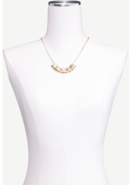 Metal Uç Detaylı Gold Kolye modelleri