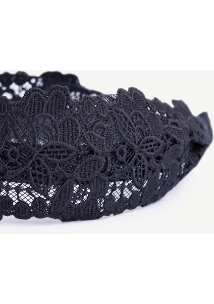 Dantel Detaylı Taç fiyatları