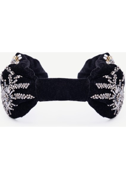 Boncuk Detaylı Kadife Taç