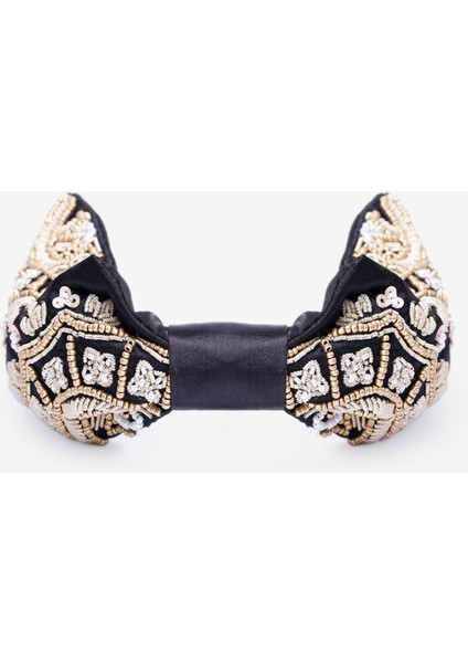 Boncuk Detaylı Saten Taç