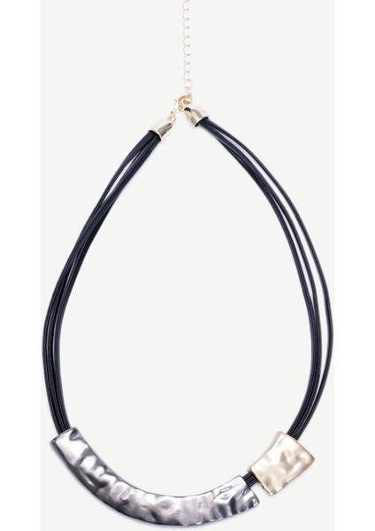 Metal Aksesuarlı Kolye