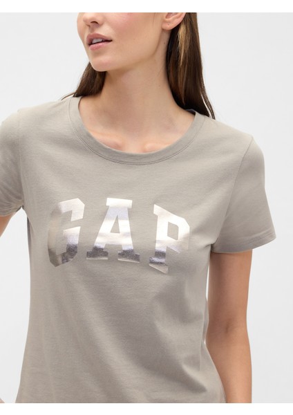 Kadın Açık Kahverengi Gap Logo T-Shirt modelleri