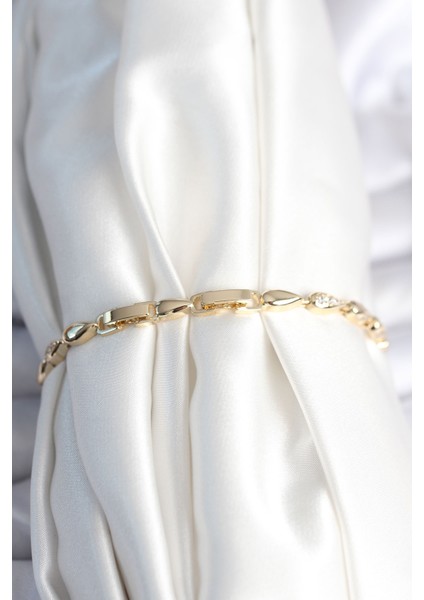 Pirinç Gold Renk Damla Model Kadın Bileklik - Lisinya fiyatları