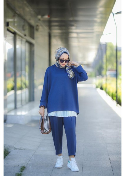 Tesettür Zeyna Kadın Lacivert