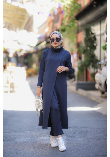 Tesettür Boğazlı Tunik Pantolon Takım Lacivert