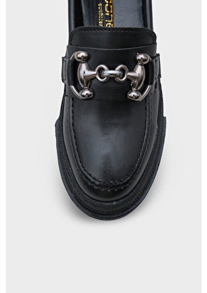 Kadın Günlük Loafer Suni Deri Oval Burunlu Metal Tokalı 6 cm