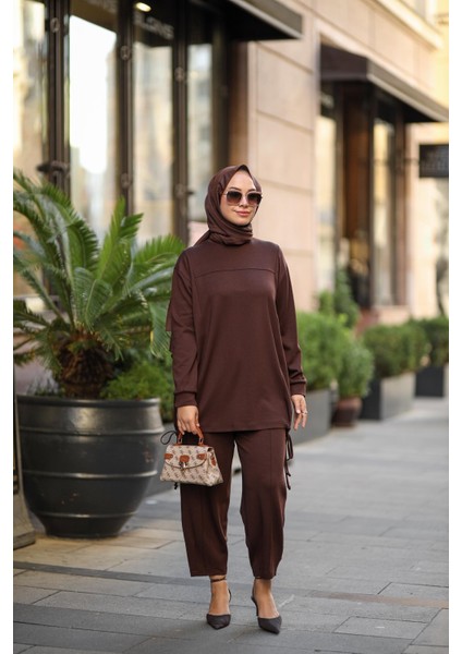 Tesettür Efnan Takım Kahverengi