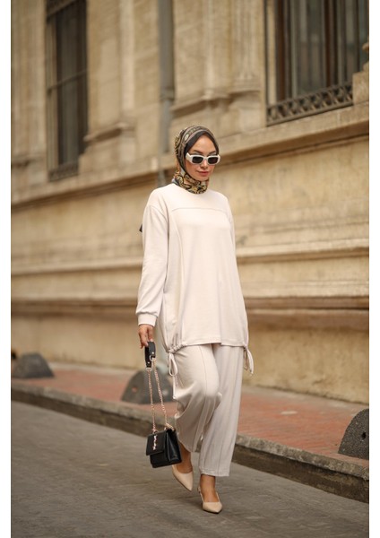 Tesettür Efnan Takım Taş