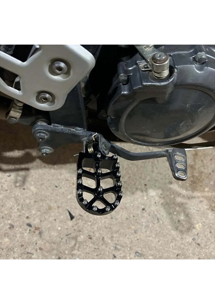 Ayak Dönem Footpeg Ayak Pegs Yamaha Için Pedal Pedalı Tenere Xt 660 Z R 660Z 660R XT660 XT660Z XT660R Aksesuarları (Gümüş) (Yurt Dışından) fiyatları