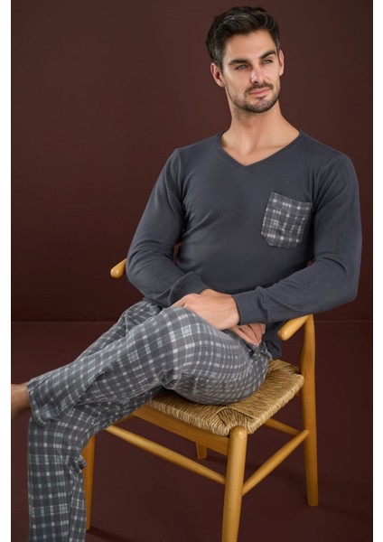 Erkek V Yaka Düğmesiz Göğüs Cepli Yumuşak Termal Bilek Manşetli Kışlık Uzun Kol Cepli Pijama Takımı modelleri